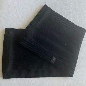 Black Lululemon Scarf